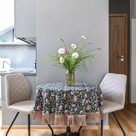 Bright&stylish, Self Check-in, Centrally Located Vilna