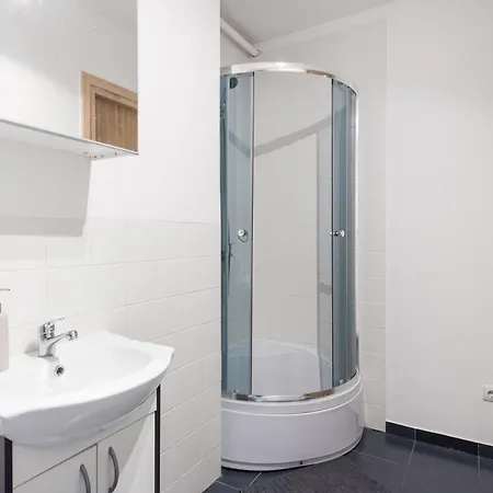 Bright&stylish, Self Check-in, Centrally Located *