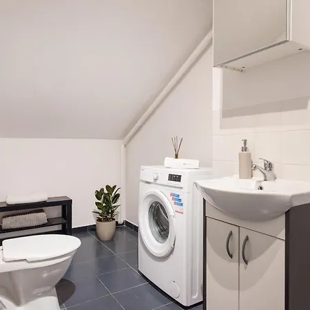 Apartment Bright&stylish, Self Check-in, Centrally Located