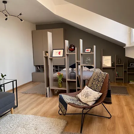 Apartment Bright&stylish, Self Check-in, Centrally Located *